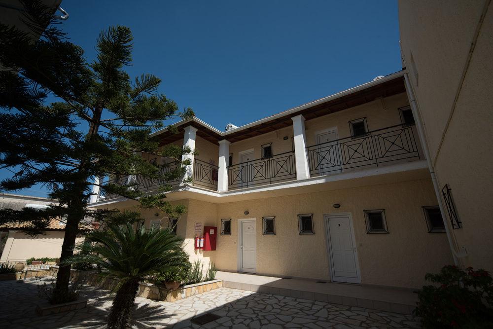 Metaxa Apartments Kávos Exterior foto